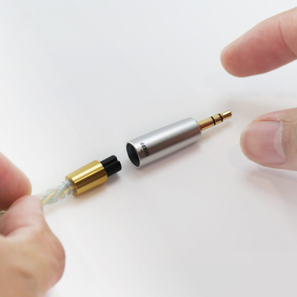 DD ddHiFi BM4P DIY Headphone Cable Replacement Adapter